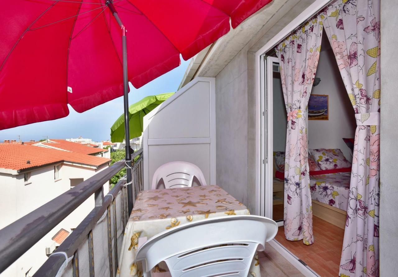 מאקרסקה Studio Apartments Antonio מראה חיצוני תמונה